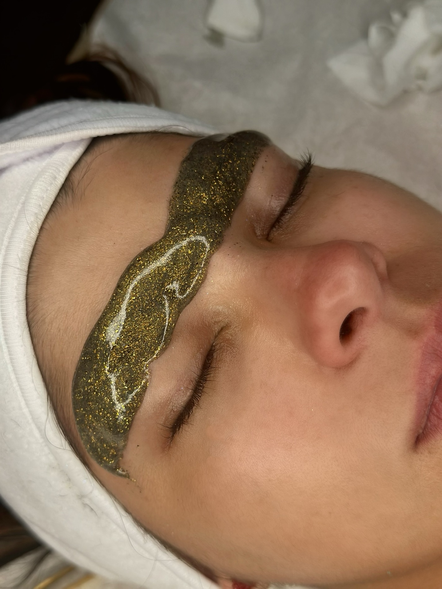 Hydrojelly mask applied during a Brow Facial